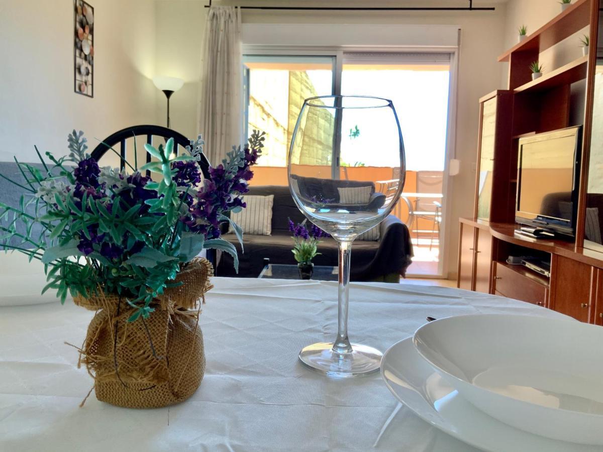 Apartamento De 2 Dormitorios, Gran Terraza, Vistas Al Mar Cerca Playa Carvajal ベナルマデナ エクステリア 写真