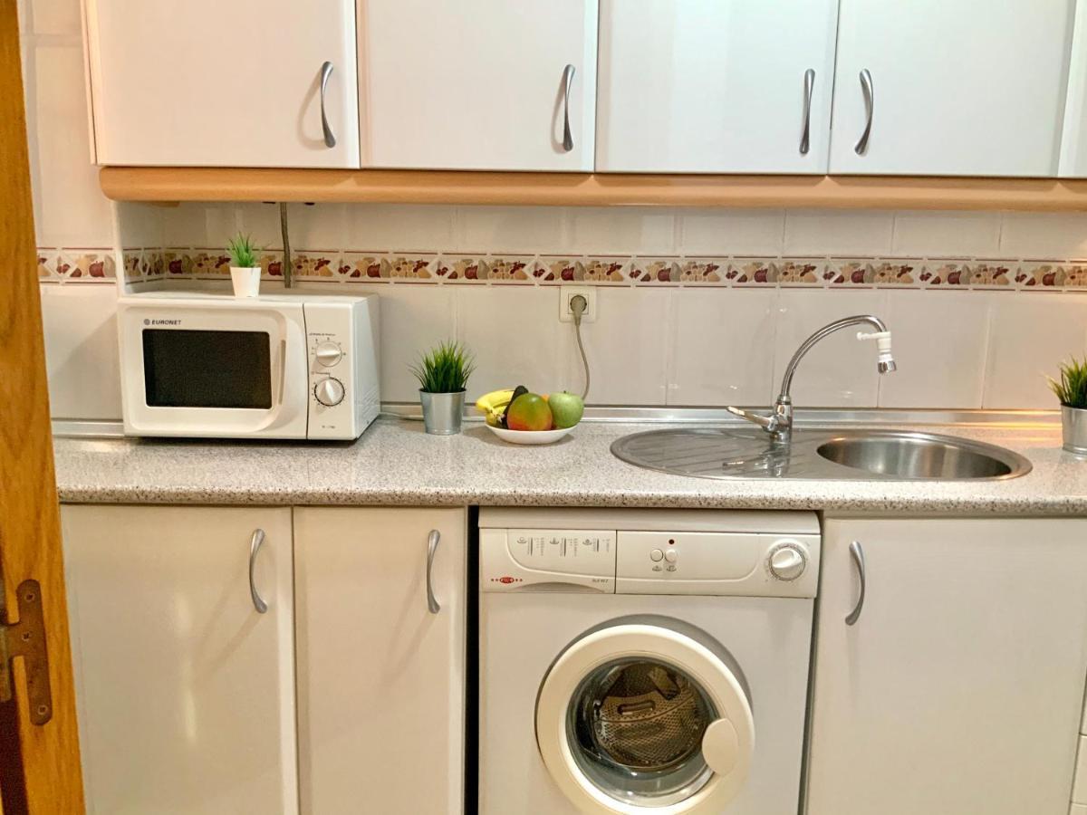 Apartamento De 2 Dormitorios, Gran Terraza, Vistas Al Mar Cerca Playa Carvajal ベナルマデナ エクステリア 写真