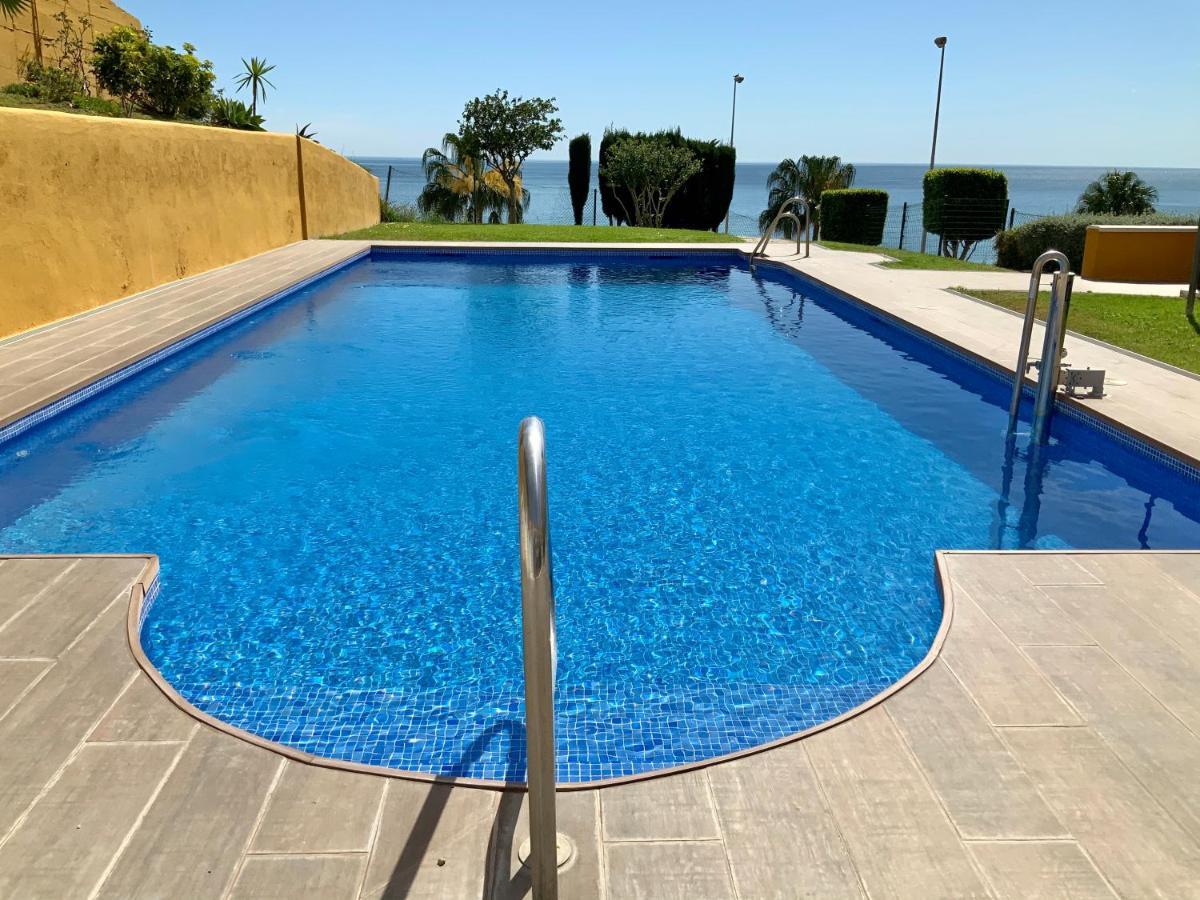 Apartamento De 2 Dormitorios, Gran Terraza, Vistas Al Mar Cerca Playa Carvajal ベナルマデナ エクステリア 写真