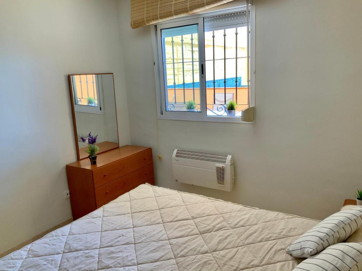 Apartamento De 2 Dormitorios, Gran Terraza, Vistas Al Mar Cerca Playa Carvajal ベナルマデナ エクステリア 写真