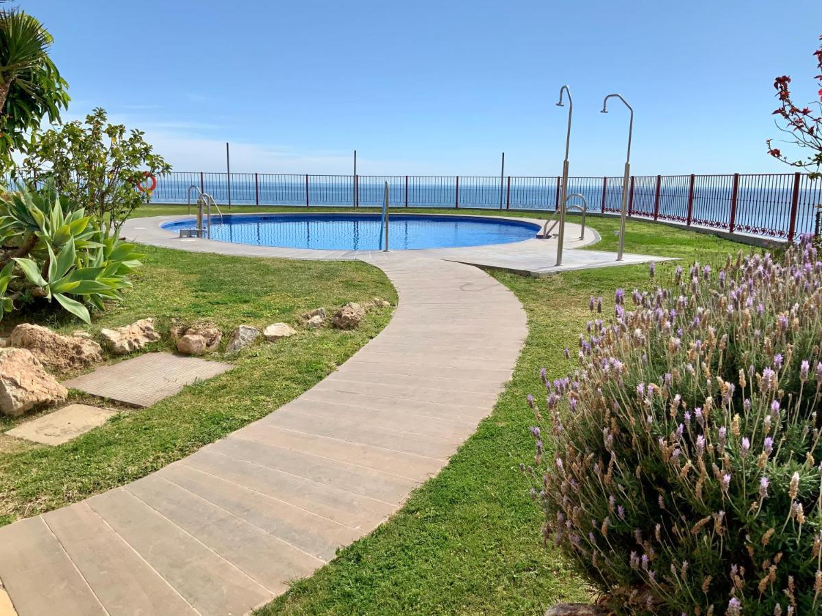 Apartamento De 2 Dormitorios, Gran Terraza, Vistas Al Mar Cerca Playa Carvajal ベナルマデナ エクステリア 写真